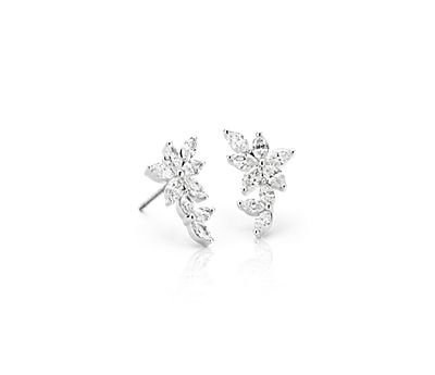 White gold and diamond stud earrings 