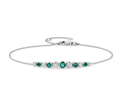 Emerald and diamond bracelet in white gold 