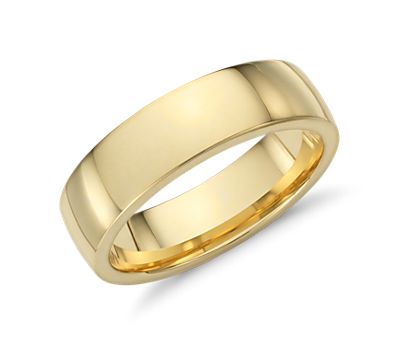 Gold wedding band