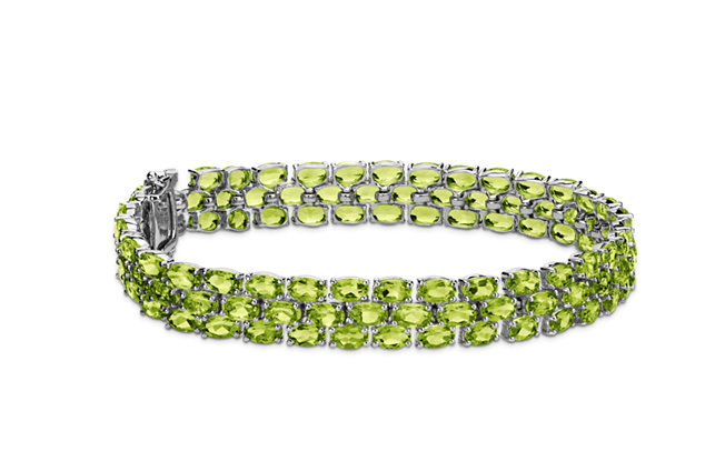 Green gemstone bracelet 
