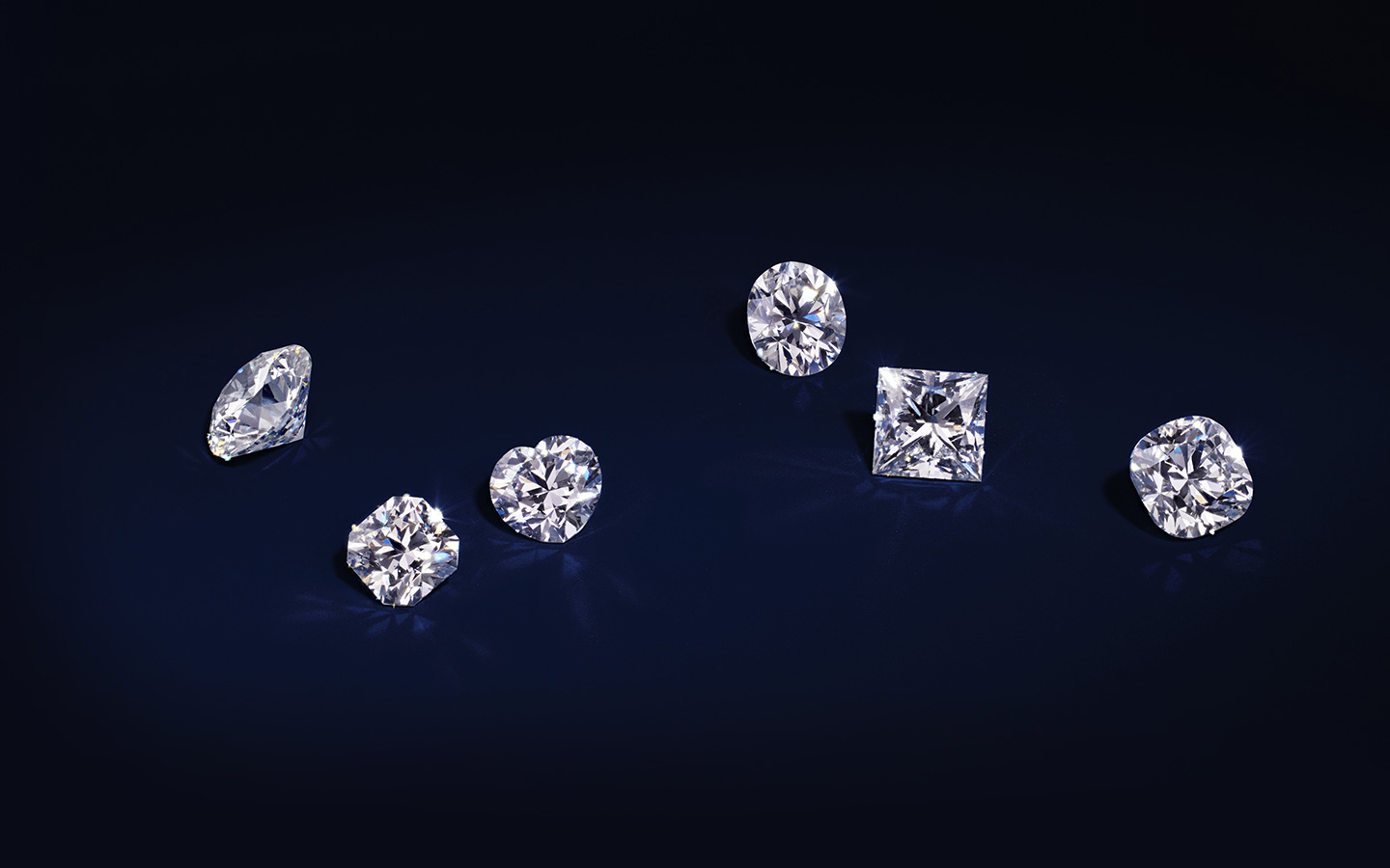 How to Tell if a Diamond Is Real | Blue Nile