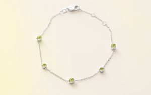Peridot August birthstone necklace