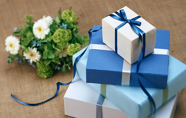 Blue and white wedding presents.