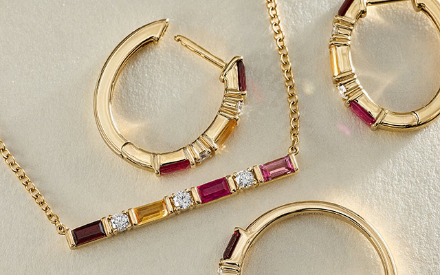 Personalized birthstone necklace and earrings in yellow gold