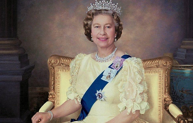 A portrait of Queen Elizabeth in a yellow dress